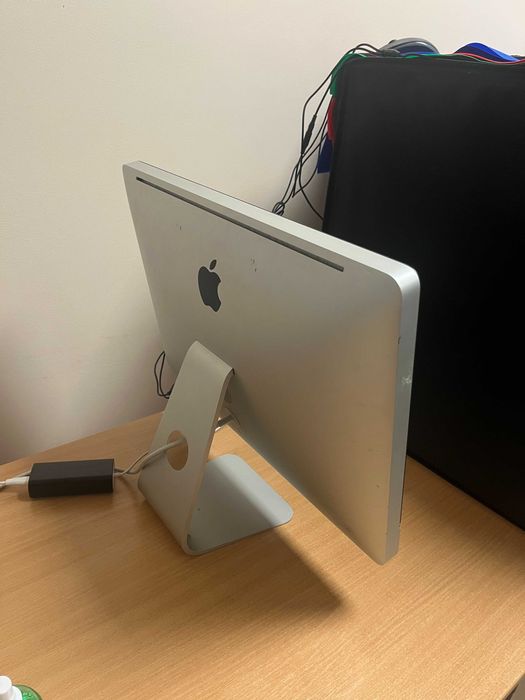 Моноблок Apple iMac 21.5 inch | Mid 2011 | i5 2.5 GHz | 4GB RAM | SSD