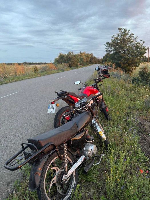 Продаю мотоцикл альфу