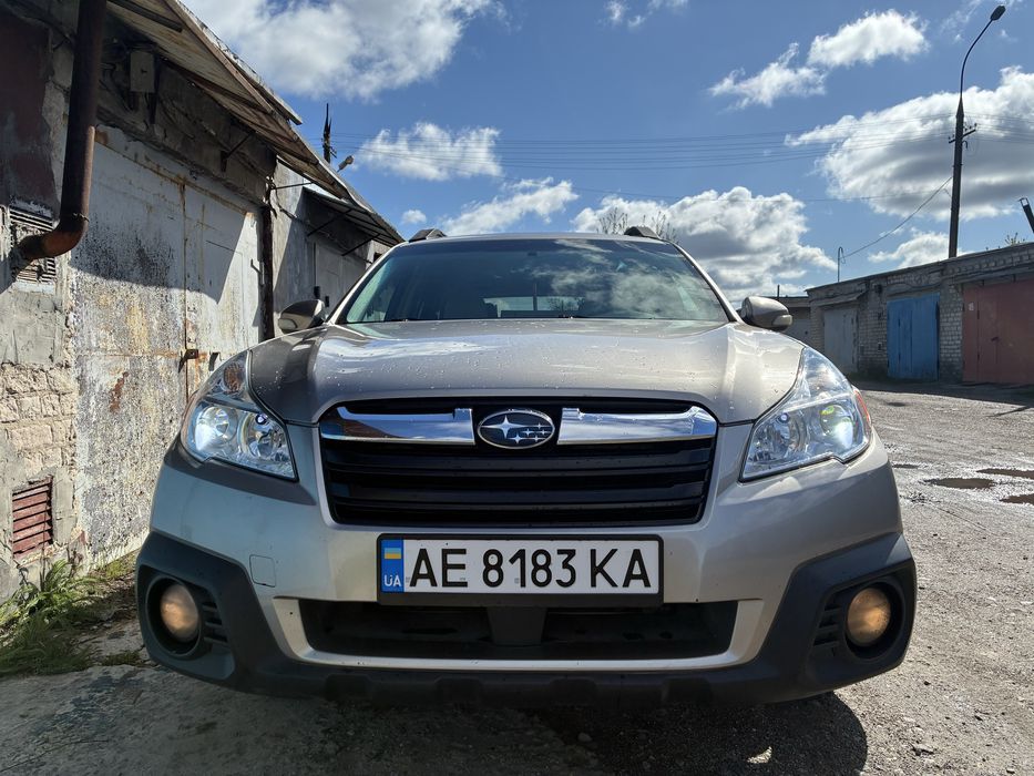 Subaru Outback 2014