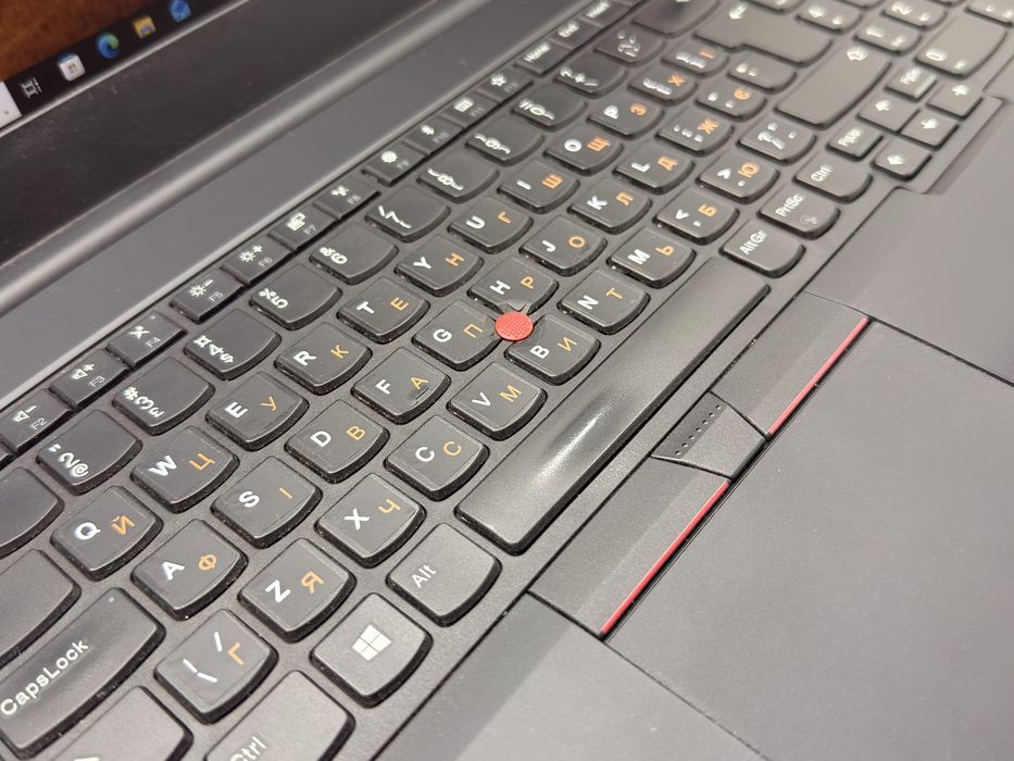 Lenovo ThinkPad E595  | Ryzen 5 3500U | 8 GB DDR4 | 256 SSD | 15.6 FullHD IPS | Radeon RX Vega 8