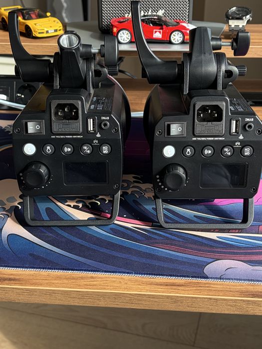 Студійний спалах Godox MS300v