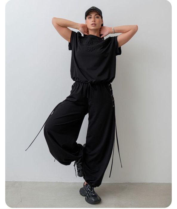 Костюм женский новый