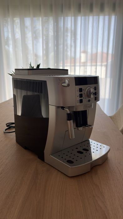 Delonghi Magnifica S