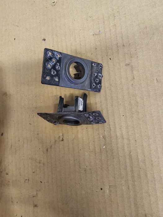 Uchwyt koszyk czujników parkowania skrajne samoparkowanie golf 7