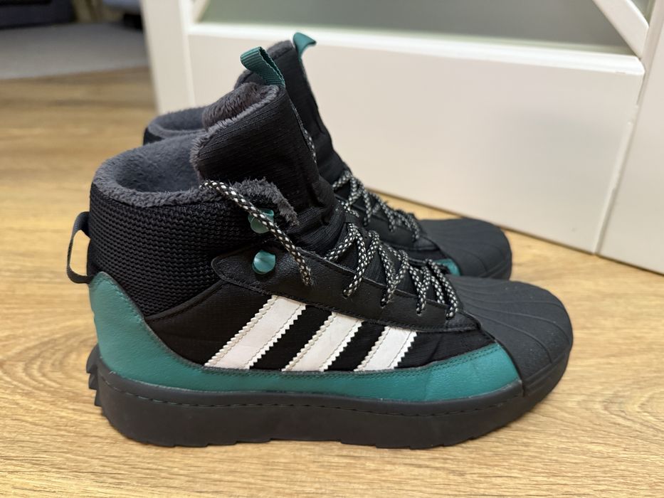 Зимові хайтопи adidas superstar Черевики Superstar Winter Trek