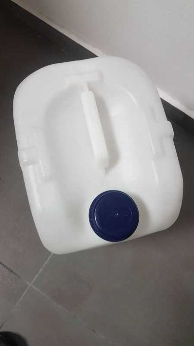 Kanister 20l na chemię, wodę, paliwo, Bańki, Kanistry