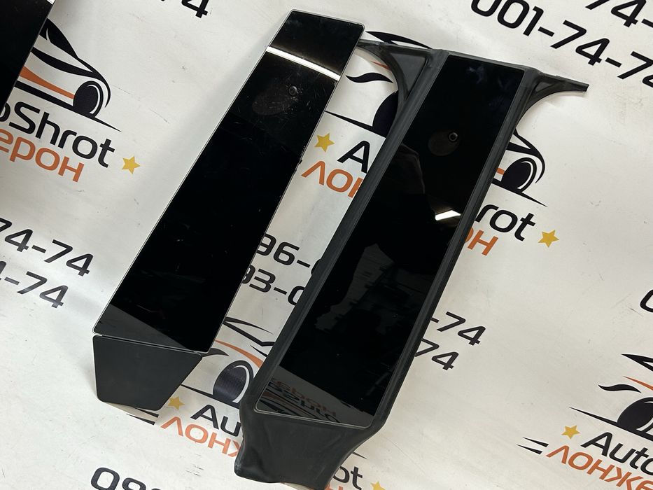 Накладка стойки с камерой левая правая Tesla Model 3 / Y