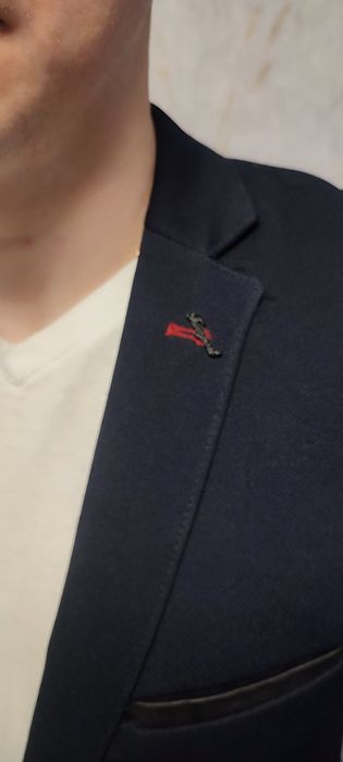 Чоловічий класичний піджак