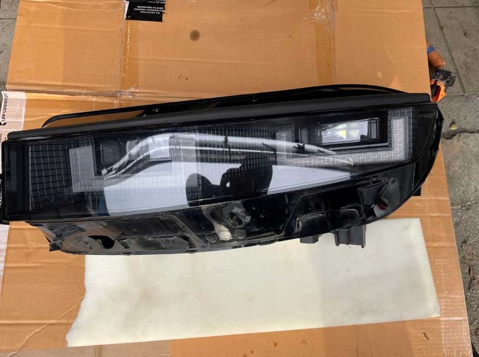Фари передні Hyundai Ioniq 5 Фара права або ліва EU USA разборка