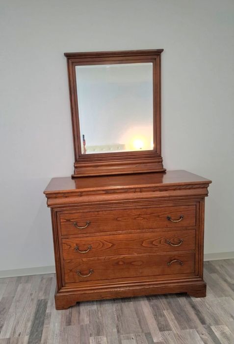 Cómoda com Espelho estilo Luis Filipe