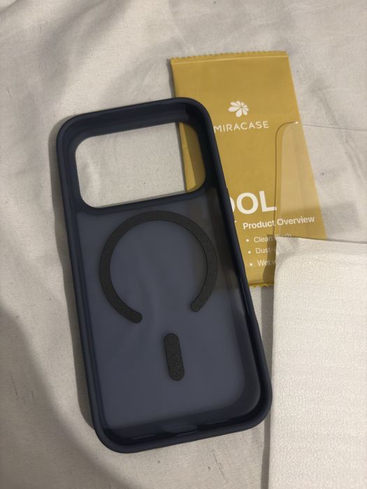 ETUI na telefon Iphone 17 Pro + szkielko