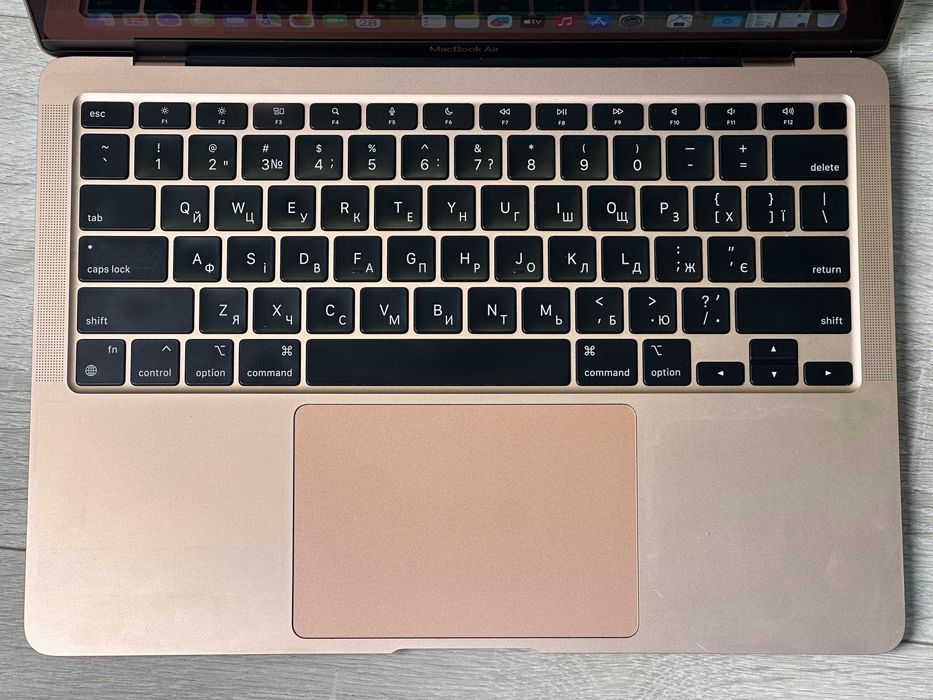 Ноутбук Apple MacBook Air 13 M1 8GB 256GB Gold [A2337]