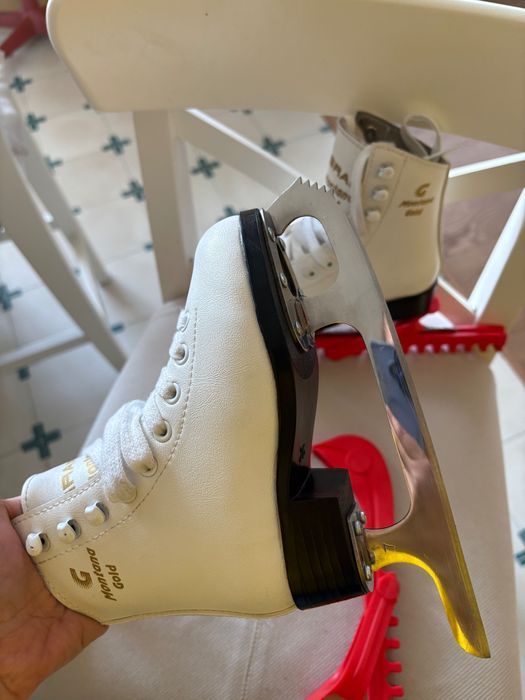 Ковзани дитячі Graf Montana Gold 26р