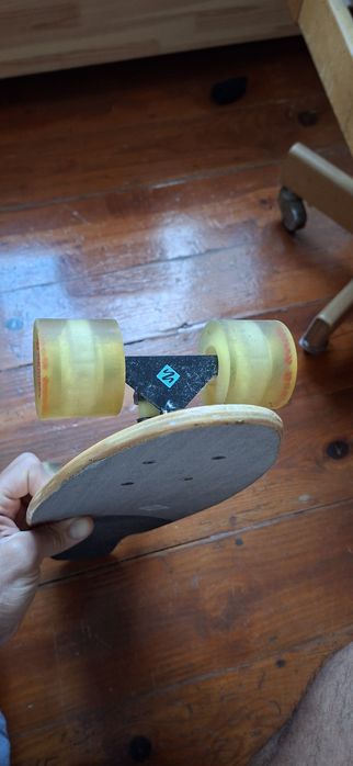 Skate Street surfing