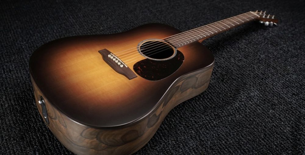 Martin Guitar DX2E Ziricote Burst (nova)