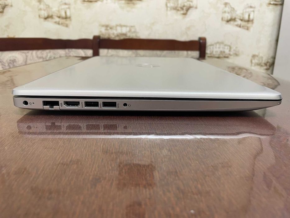 Ноутбук 17 HD+ HP 17-by4013dx (i3-1115G4/8Gb/SSD 256Gb/Intel 11gen)