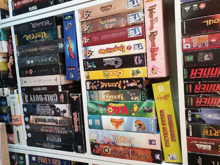 BIG BOX KOLEKCJA Ace ventura Sąsiedzi Call of Duty KAO Thief
