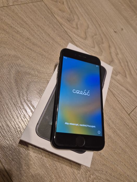 Telefon IPHONE SE 2020, 128GB, Czarny