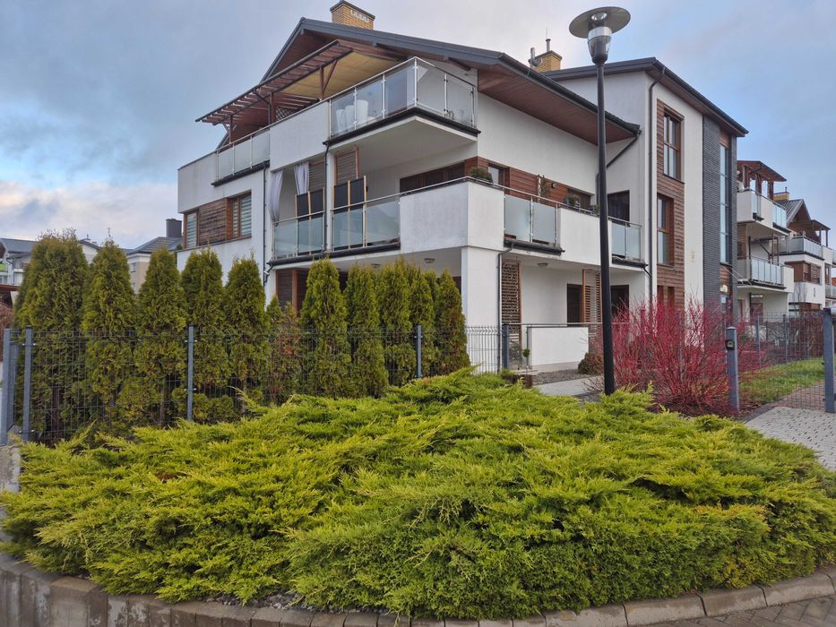 Nowoczesne 54 m² + OGROMNY 30 m² BALKON! Klimatyzacja – Puławy