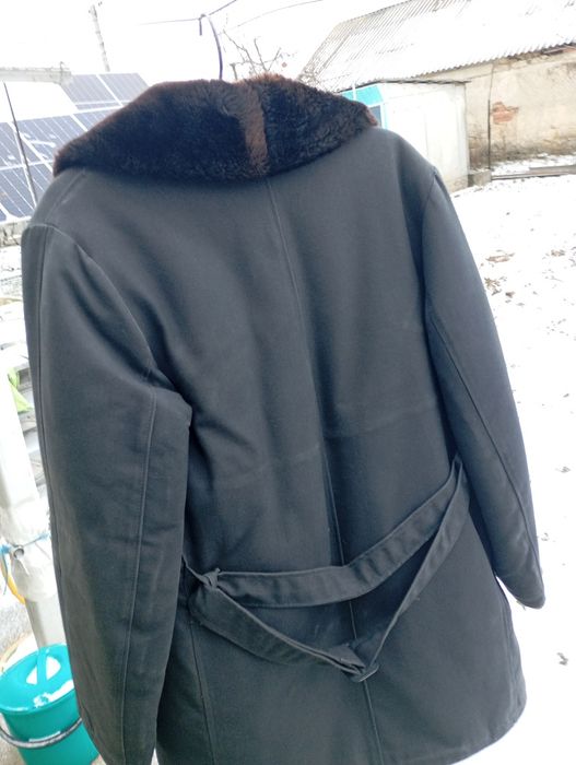 Тулуп , овчина натуральна . стан нового