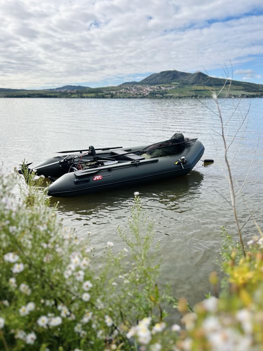 Ponton JRC Extreme Boat 330