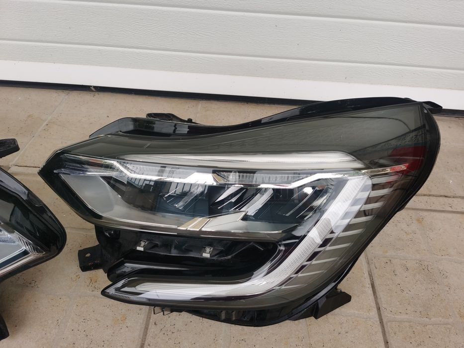 Faróis Renault captur