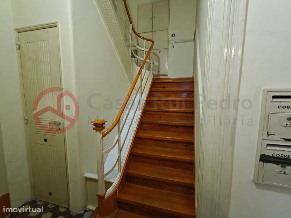 Apartamento T3 totalmente remodelado na Penha de França em Lisboa