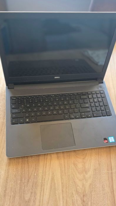Laptop dell inspiron 5559