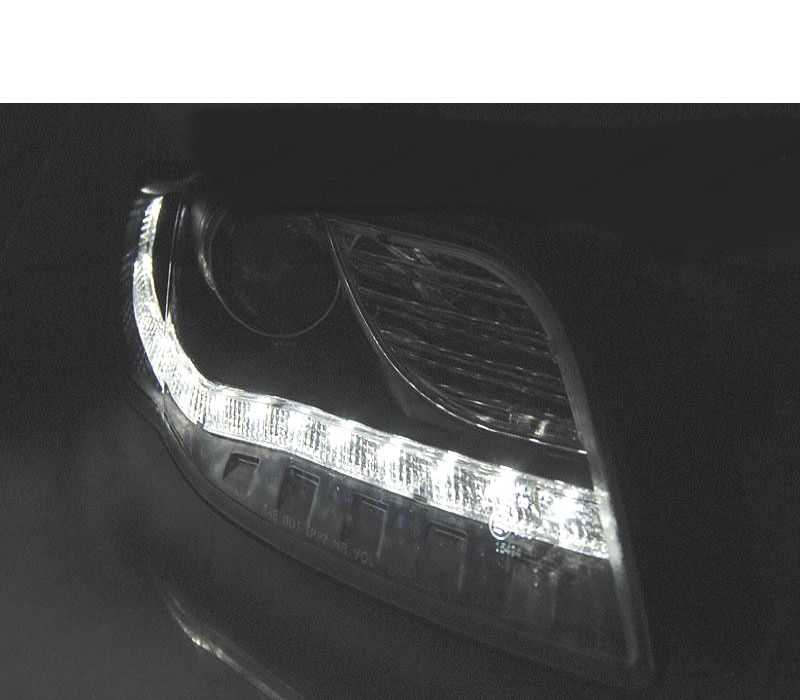 CONJUNTO DE FARÓIS DAYLIGHT LEDS AUDI A4 B7 04-08 CROMADOS INTERMITENTES