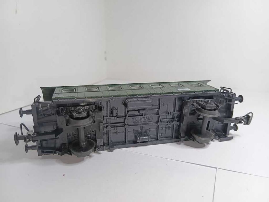 Пасажирський вагон. Kleinbahn. Піко. Залізниця Piko НО 1/87.