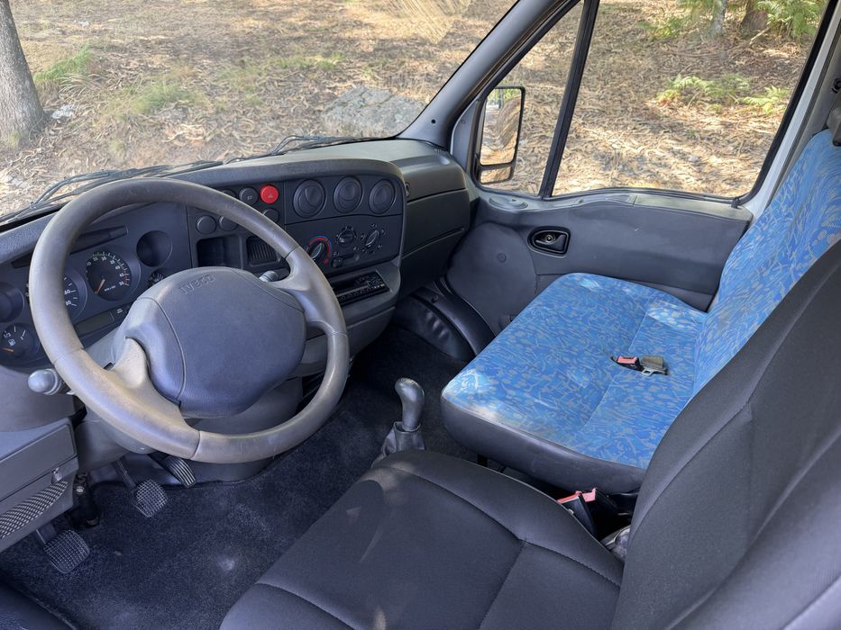 Iveco Daily 35S11 Furgão