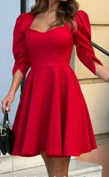 Червоне плаття    розмір М