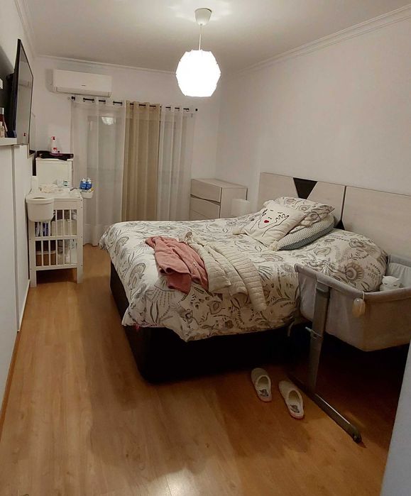 Arrendo T2 - Vale Flores Almada