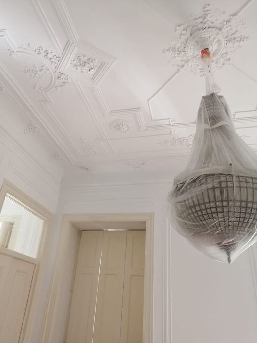 Instalação de paredes e tetos de pladur / gesso