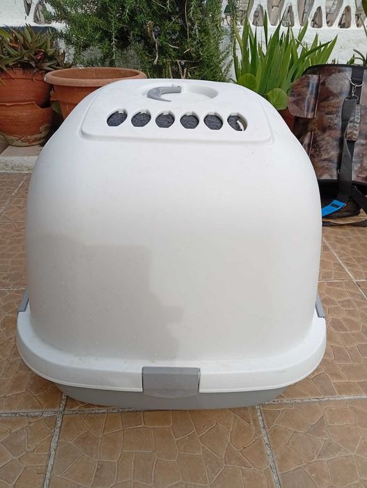 Wc Gato XXL - (70x50x50) fechado com portas oscilantes