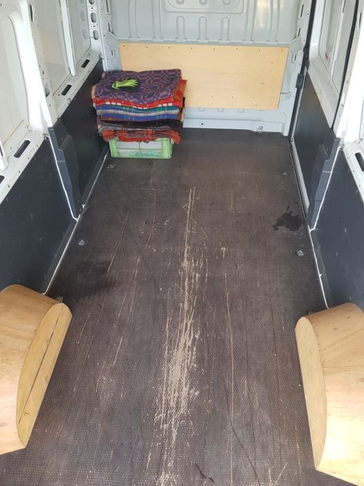 ## Solidny i Tani Transport-Przeprowadzki 7/24H###