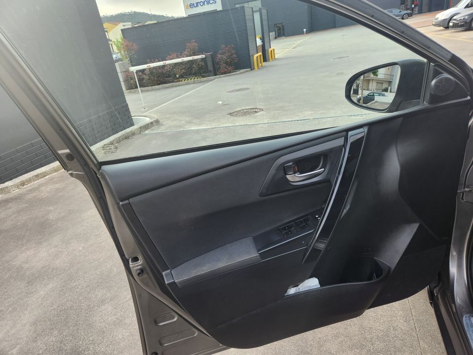 Auris  hibrida/GPL