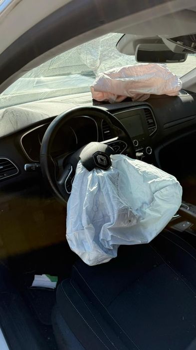 Para peças RENAULT Megane IV (B9A/M_)