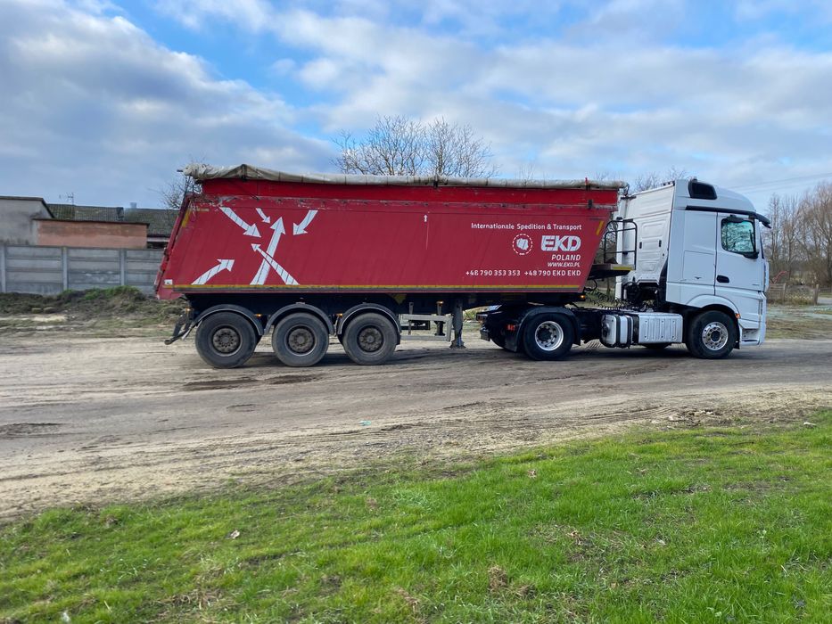 Naczepa Wielton z nadstawkami do zboża/buraków