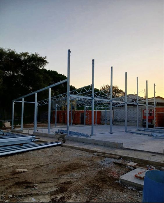 Estruturas metalicas para casas e pavilhoes