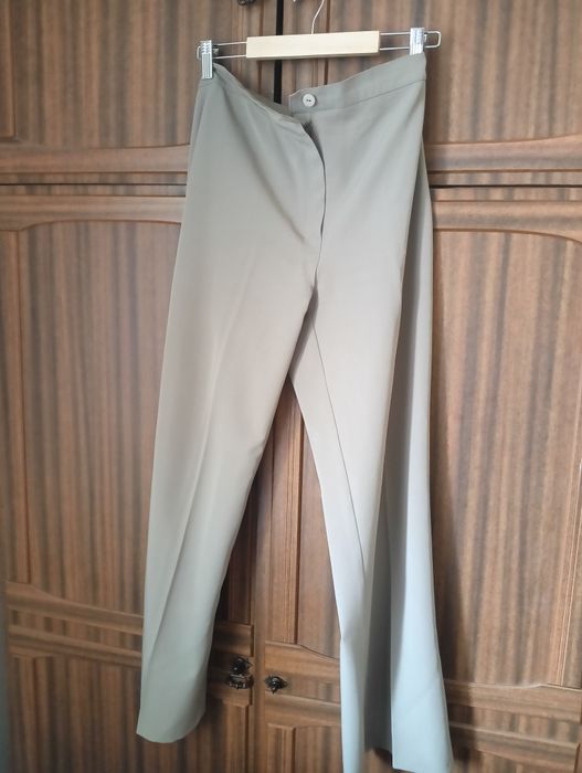Spodnie jasne khaki w kant rozmiar S