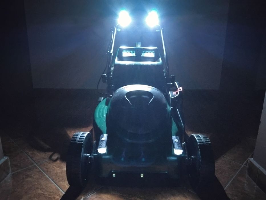 Amerykańska kosiarka MTD potężna indukcyjna stan KOLEKCJONERSKI