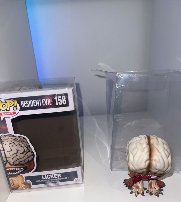 Vendo bonecos separadamente