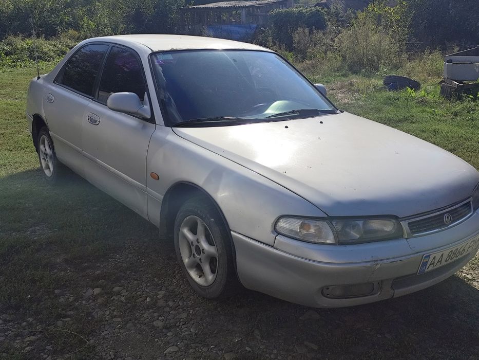 Автомобіля мазда