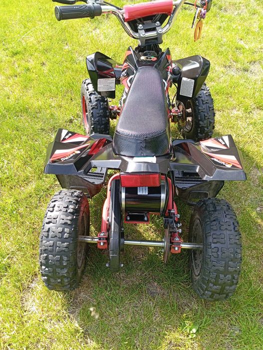 Quad Python 800W