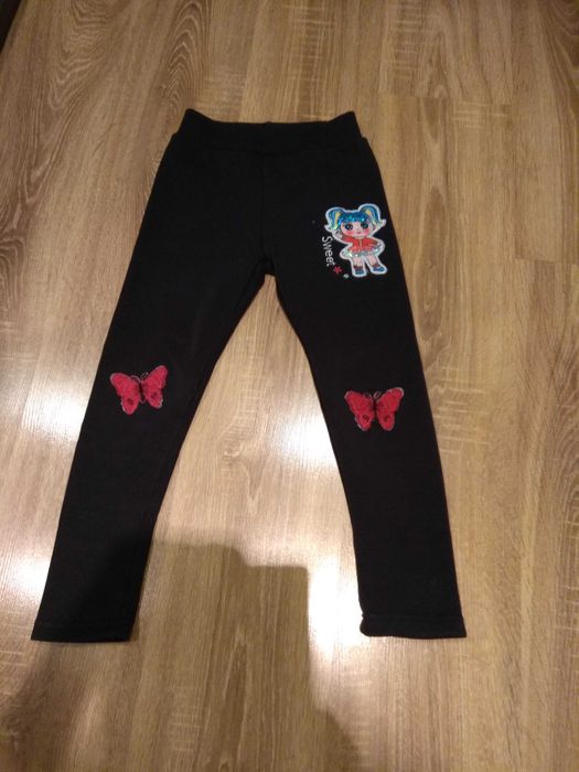 Шапки,зимний костюм,курточка, пальто, ветровка,Кофточка, лосины тёплые