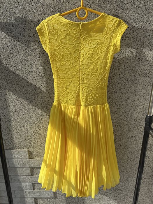 Рейтингова сукня (бейсік) для бальних танців (жовта) 122р.