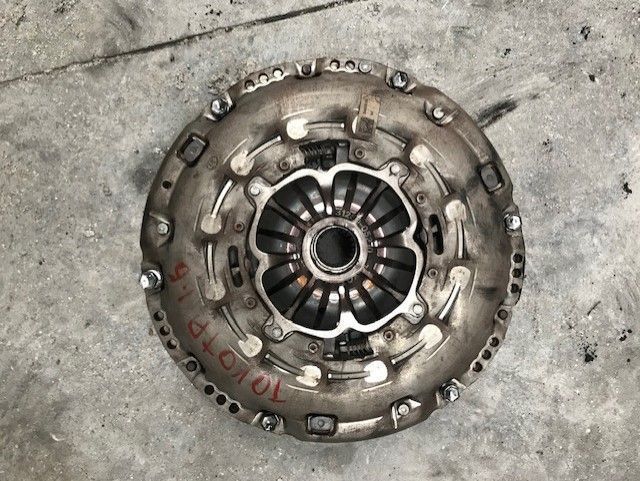 Bi Massa Toyota Avenssis 1.6D N47CD16A
