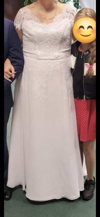 Suknia ślubna bardzo długa plus size