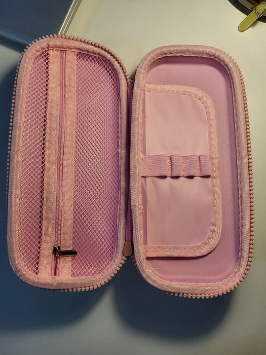 Пенал для школьницы